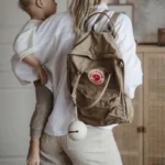 Etui na smoczek Shifting Sand - Mushie 3 Etui na Smoczek