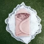 Otulacz / kocyk do fotelika Magic Jungle Powder Pink- Sleepee 3 Otulacz fotelika powder pink