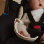 Wkładka antypotowa do fotelika samochodowego grey - Sleepee 5 Wkładka antypotowa do fotelika samochodowego