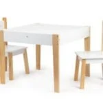 Stolik i krzesełka dla dzieci z drewna - ECOTOYS 1 Stolik z dwoma krzesłami zestaw mebli dla dzieci ECOTOYS