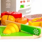 Drewniane jedzenie do krojenia 23szt - ECOTOYS 2 2 140