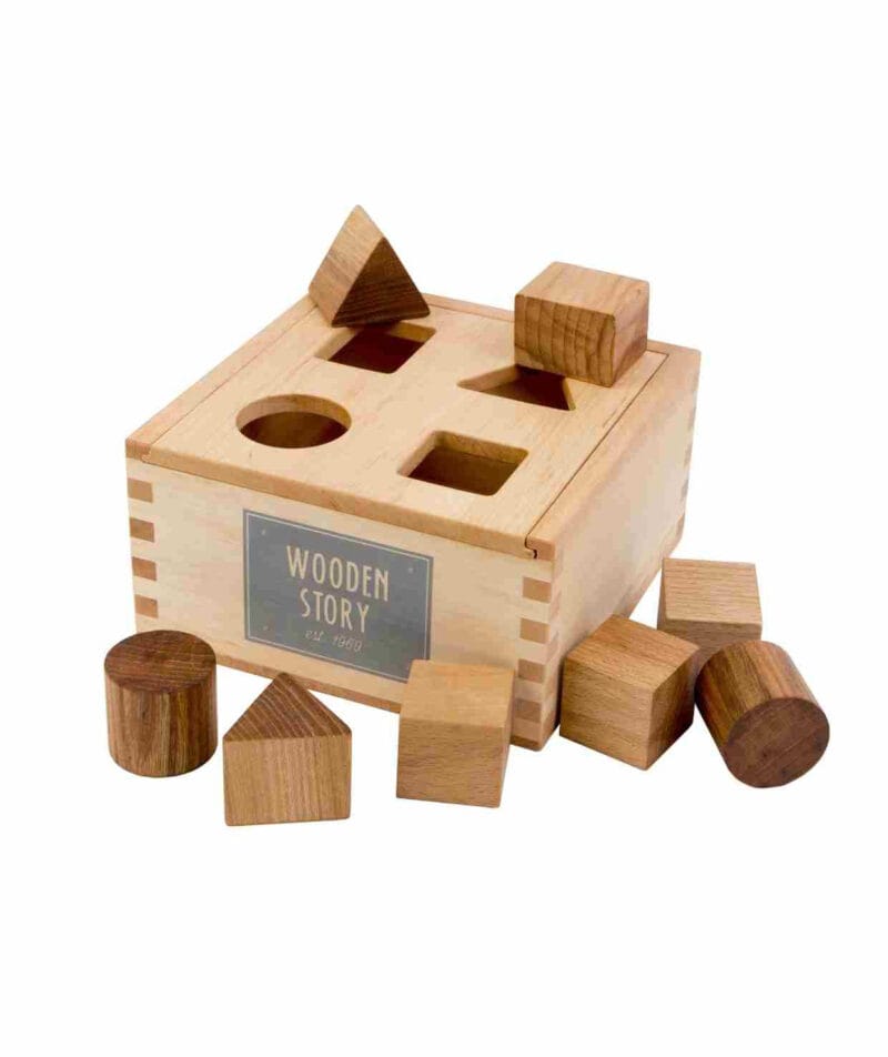 Drewniany box do sortowania kształtów naturalny