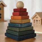 Drewniana Piramida Kwadratowa Kolorowa - Wooden Story 2 export 328