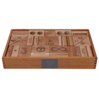 Drewniane klocki Peace & Love w skrzynce XL