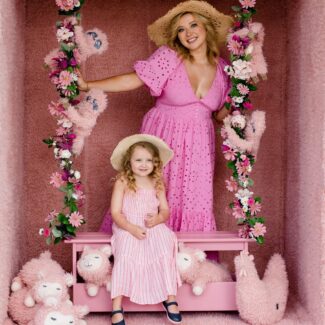 Dzika Kura Babci Dany Pink