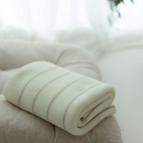 Kocyk niemowlęcy ze 100% wełny merino premium Cream Lines (7) Kocyk niemowlęcy ze 100% wełny merino premium Cream Lines