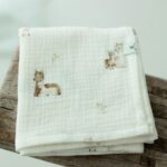 Pieluszka muślinowa z bawełny organicznej 60x65 alpacas - My Mmi 8 Pieluszka muślinowa z bawełny organicznej Alpacas 60x65 cm