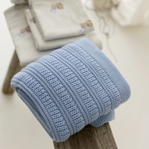 Kocyk niemowlęcy z wełny merino Fjord Baby Blue (3) Kocyk niemowlęcy z wełny merino Fjord Baby Blue